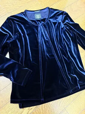 로라 애슐리 네이비 벨벳 앙상블