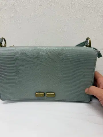 TOFF & LOADSTONE 천연 가죽 숄더백 그레이 블루 사용감 있음