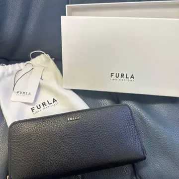 미사용 새상품 훌라 FURLA 장지갑 바빌론 블랙 라운드 지퍼