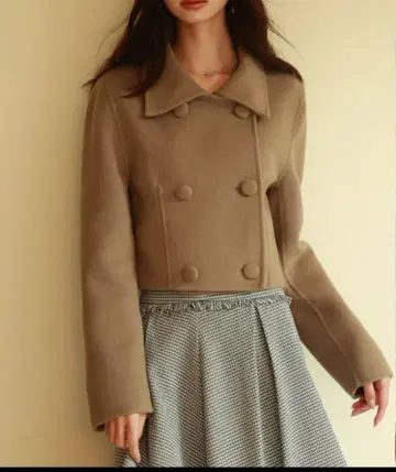 라이트 브라운 더블 버튼 코트 L 사이즈