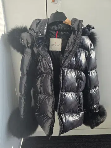 MONCLER 다운 자켓 블랙 12anni 152