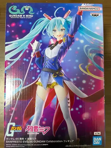 하츠네 미쿠 GUNDAM 콜라보 피규어