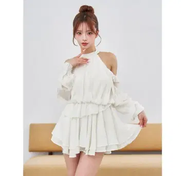 다리치 볼륨 쉬폰 미니 원피스