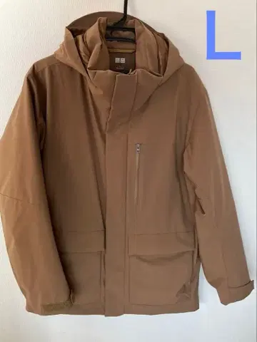 유니클로 하이브리드 다운 후드티 남성용 사이즈 L