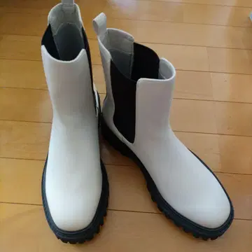 화이트 사이드 고어 부츠 합성 피혁제