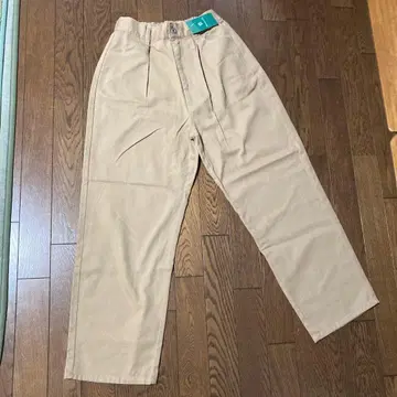 애프터눈 티의 베이지 팬츠