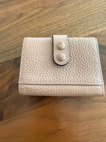 Hashibami 베이지 가죽 3단 폴더형 지갑