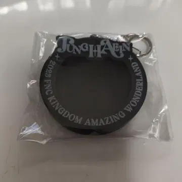 정해인 캔 배지 홀더