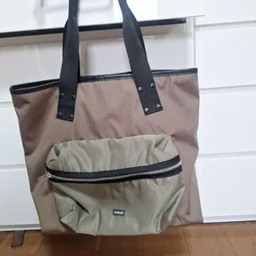 SACAI (사카이) 25년 포켓 토트백 라지