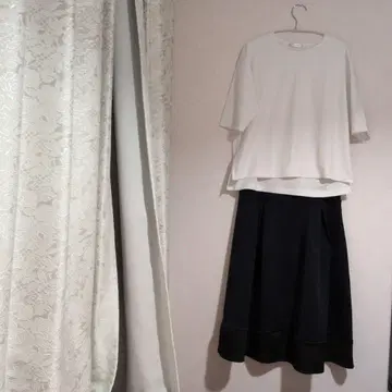 새상품 DoCLASSE T셔츠 x 더블 편직 저지 셋업