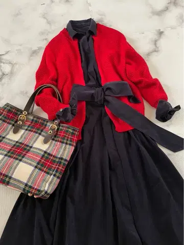 [ 스탬프앤다이어리 ] 램스울 바스켓 편직 가디건