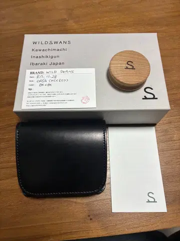 WILD SWANS SP-CASA 블랙 접이식 지갑