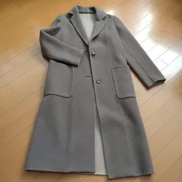 아나이의 롱 코트