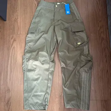 adidas 올리브 카고 팬츠