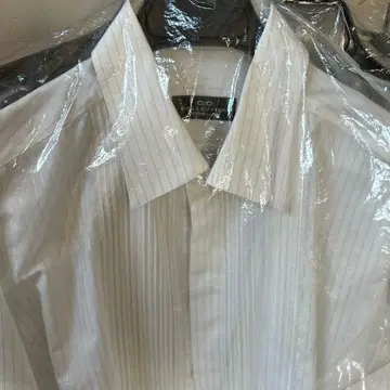 화이트 스트라이프 포멀 셔츠