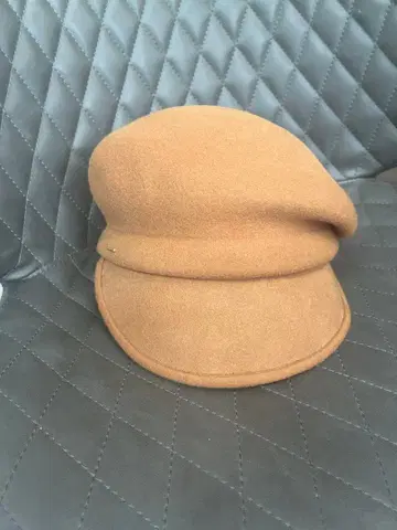 카시라 울 헌팅 캡 새상품급