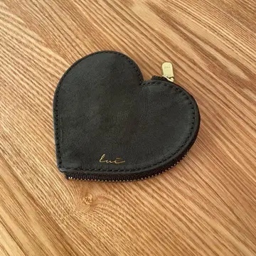 lui jewelry heart coin case