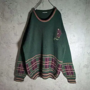 [ 빅 실루엣 ] 골프 자수 리브 라인 체크 절개 니트 스웨터