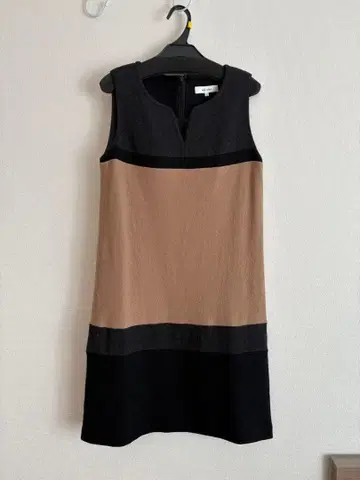 M premie ms select 슬리브리스 무릎 기장 원피스 36