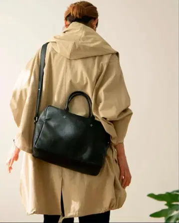 마드리갈 MADRIGAL 오카카에 백