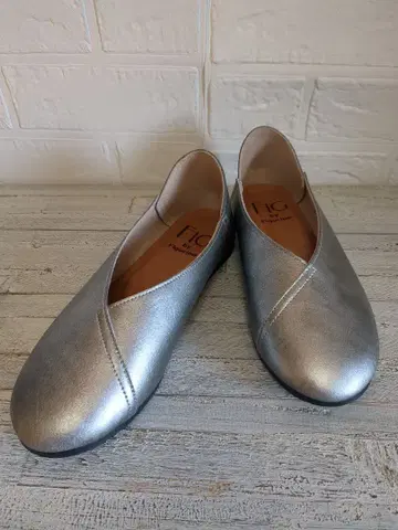 미사용급 피그리노 Figurino 가죽 신발 슬립온 M