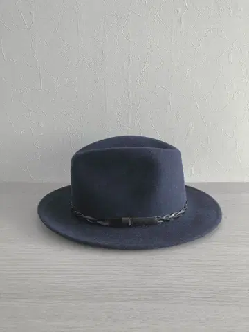이탈리아제 울 중절모 네이비