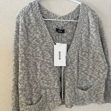 주카 zucca 스트레치 니트 가디건 새상품 짧은 기장 볼레로