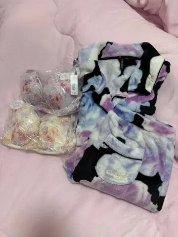 aimerfeel 룸웨어, 브라 세트 판매