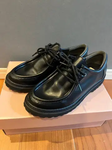 블랙 로퍼 인조 가죽