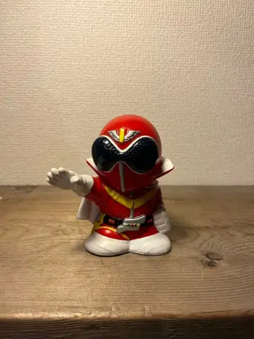 도에이 특촬물 영웅 소프트 비닐 저금통 아카레인저 고레인저