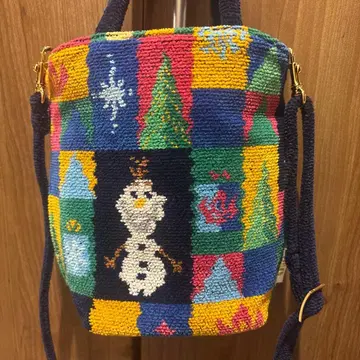 페이러 안나와 겨울왕국 올라프 숄더 새상품급 콜라보