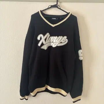 XLARGE 블랙 V넥 트레이닝복 XL