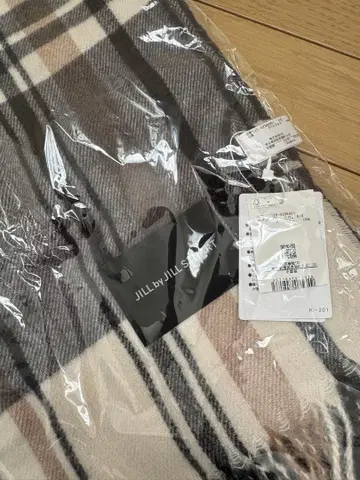 JILL by JILLSTUART 체크 무늬 머플러