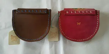 가죽 코인 케이스 핑크와 짙은 갈색