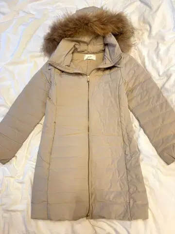 [컨디션 최상] VICKY 비키 롱 다운 코트