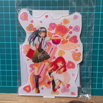 골드 컬러의 갓슈 아크릴 디오라마 티오&메구미