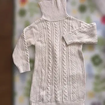 미사용품 아이보리 케이블 니트 터틀넥 미니 원피스