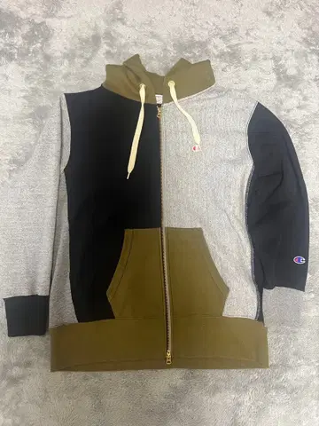 컨디션 최상 Champion 리버스 위브 집업 후드티 사이즈 M