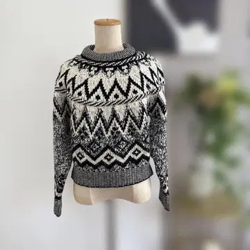 새상품 ZARA 니트 스웨터 S