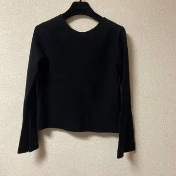 드레 스테리아 V 니트 티셔츠