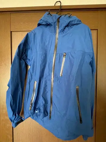 quadro 마운틴 후드티