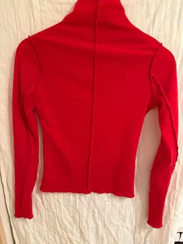 litmus 레드 터틀넥 긴팔 상의