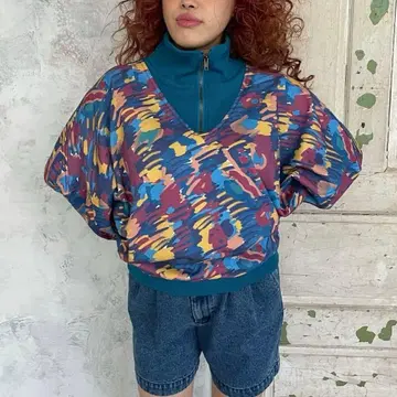 Peco Club 컬러풀 맨투맨