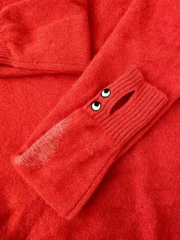 거의 미사용! ANYA HINDMARCH 레드 긴팔 니트