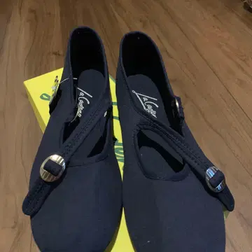 라 카데나 원 스트랩 슈즈