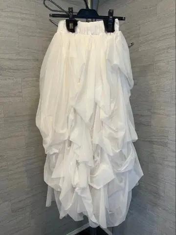 [ thetoe ] 아이리스 튤 스커트 화이트