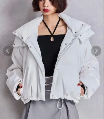 GYDA 2WAY 인조 가죽 미들 기장 다운 코트