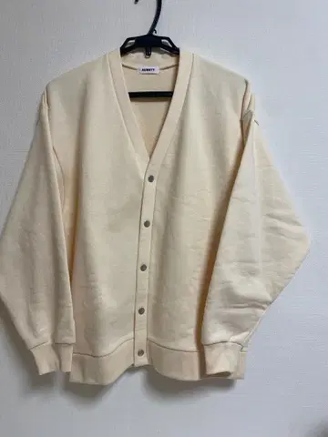 AUBETT 속기모 가디건