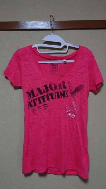 Abbey Dawn 티셔츠 M 사이즈