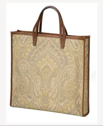 A VACATION 바케이션 토트백 페이즐리